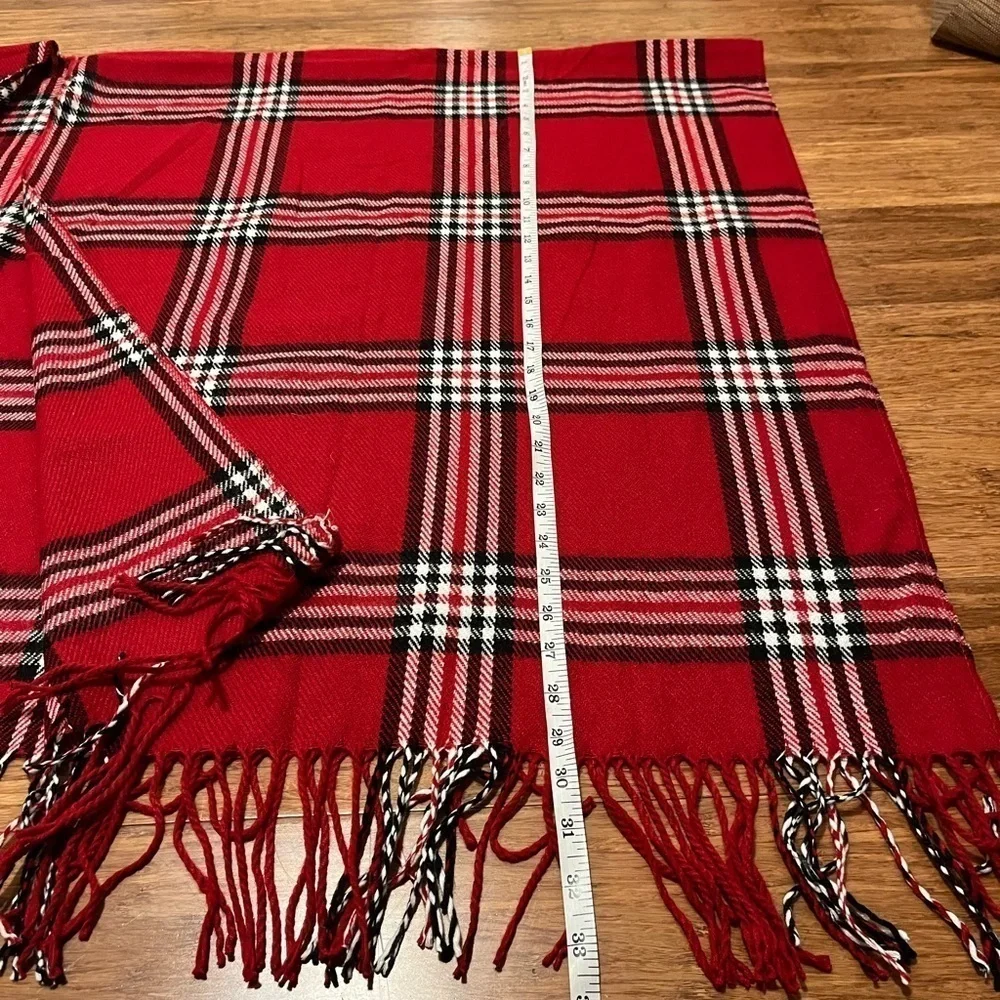 Oleg Cassini O.C. red white & black plaid long wrap blanket scarf w fringe 66